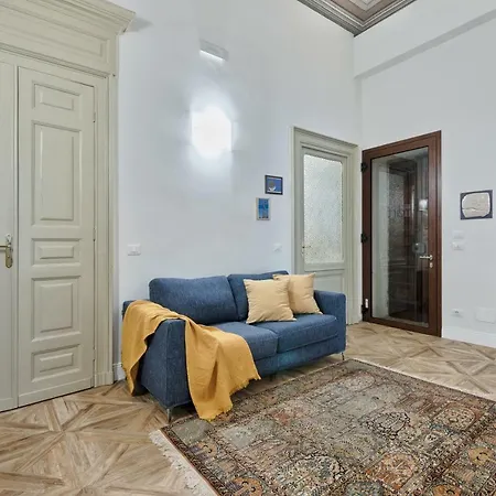 Apartment To Art *
