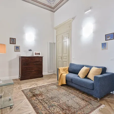 To Art Apartment Turin
